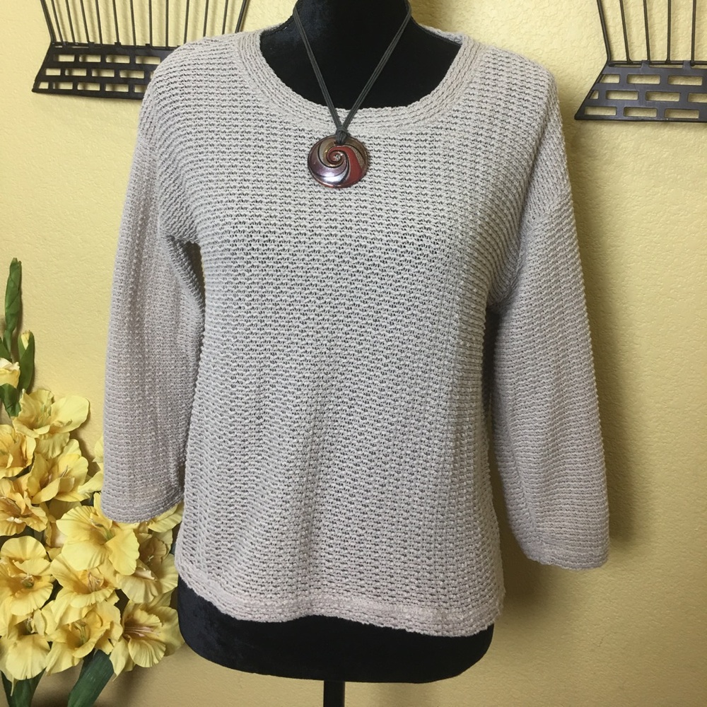 Forever 21 Sweater - Picture 1 of 7